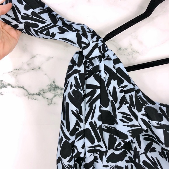 NEW WITH TAGS VERONICA BEARD Silk Vida Top - Picture 4 of 8